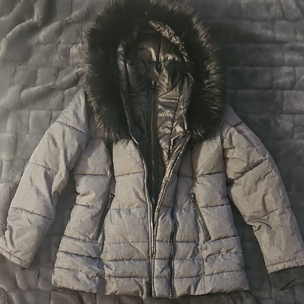Gray and Black Puffer Jacket with Quilted Design and Hood
